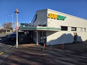 International Tenant on Corner Site