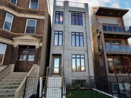 425 W Madison Ave, Wheaton, IL 60187