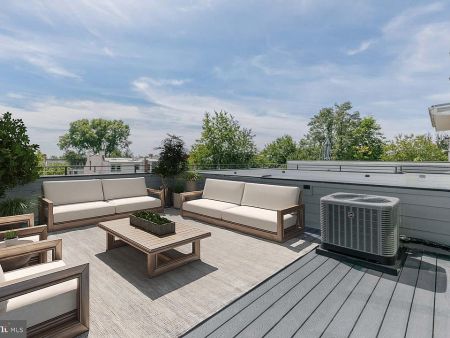 426 Manor Pl NW #3, Washington, DC 20010