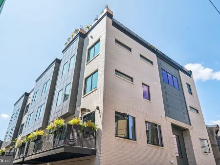 706 Latona St UNIT H